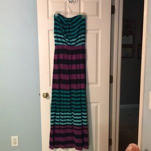 Women’s dress